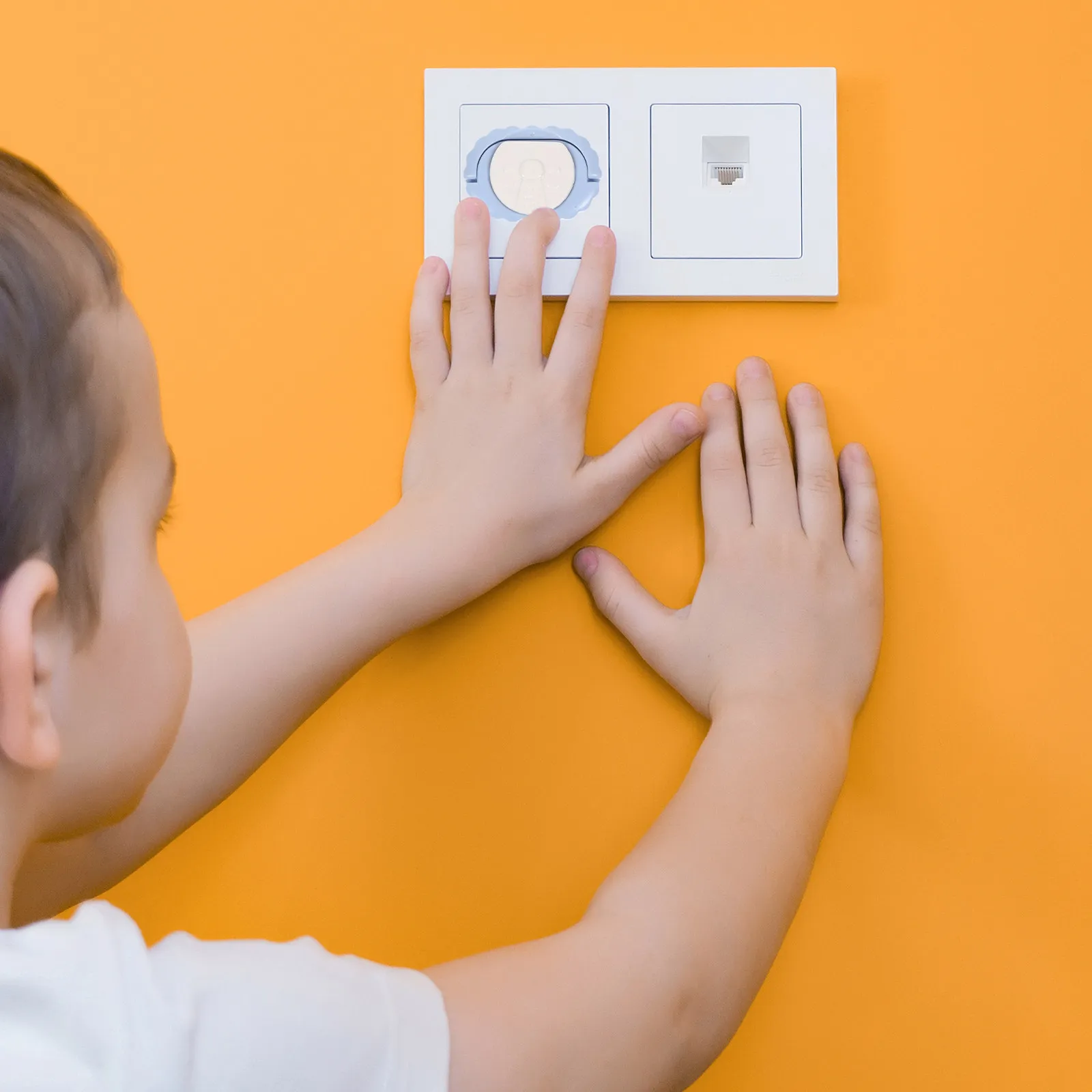 12Pcs Baby Proofing Outlet Covers Child Safety Plug Covers Durable Plastic Socket Protectors Easy Install Cartoon Outlet Cover
12Pcs Baby Proofing Outlet Covers Child Safety Plug Covers Durable Plastic Socket Protectors Easy Install Cartoon Outlet Cover