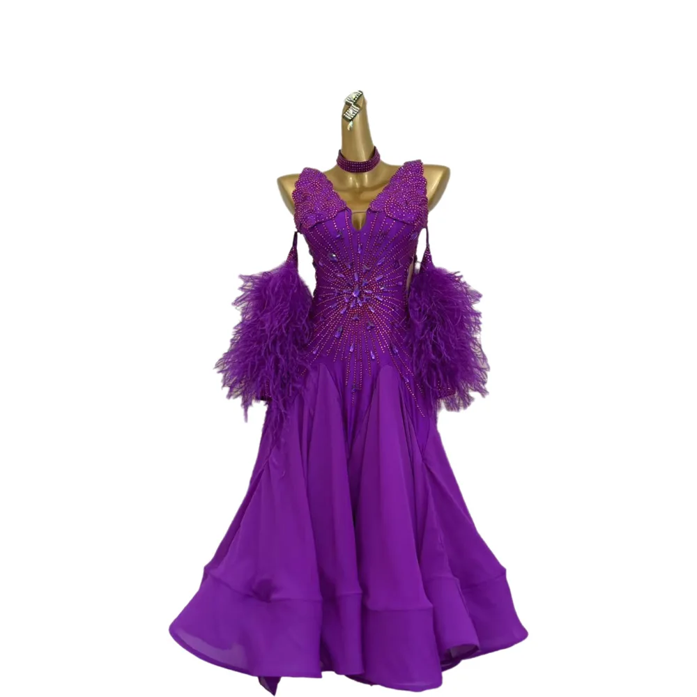 Latin Dance AB Stone Female Adult Children High end Customized Slanted Tassel Skirt Dress Samba Performance Dress
Latin Dance AB Stone Female Adult Children High end Customized Slanted Tassel Skirt Dress Samba Performance Dress