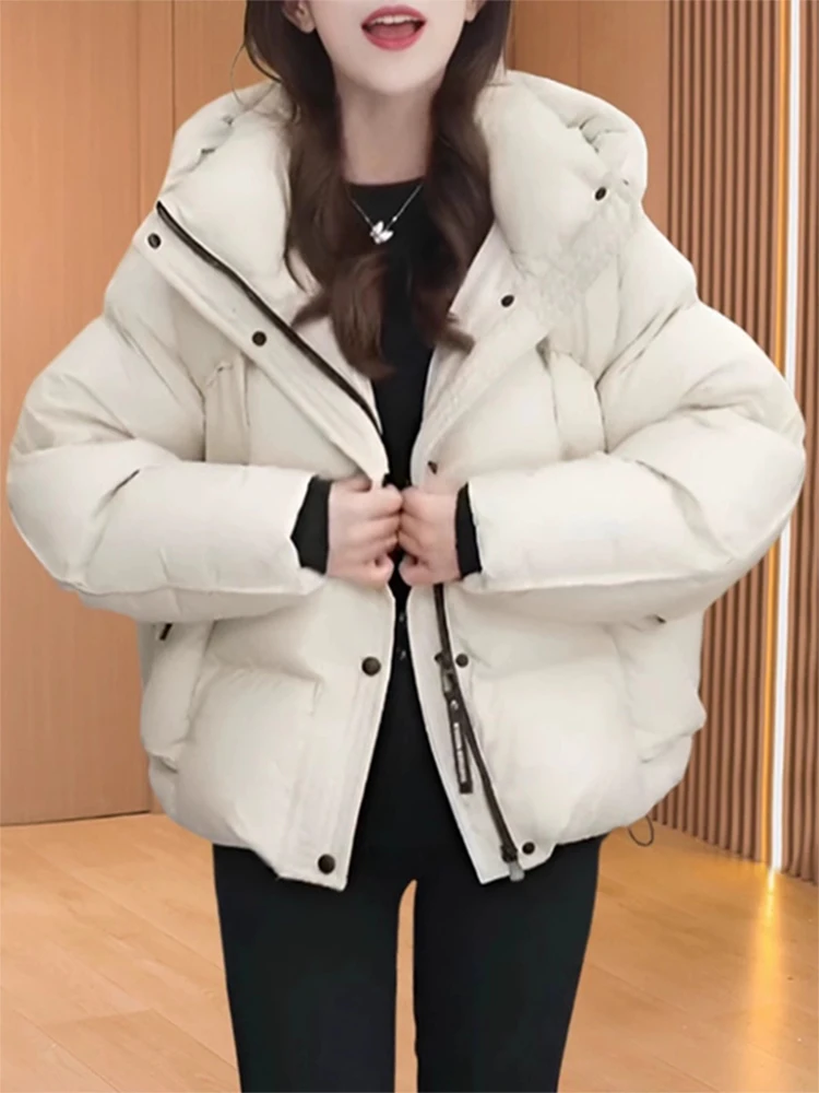Women's Short Thickened Cotton Jacket Coat 2026 New Style Winter Warm Bread Style Coat Loose Fit Korean Style Zipper Closure
Women's Short Thickened Cotton Jacket Coat 2026 New Style Winter Warm Bread Style Coat Loose Fit Korean Style Zipper Closure