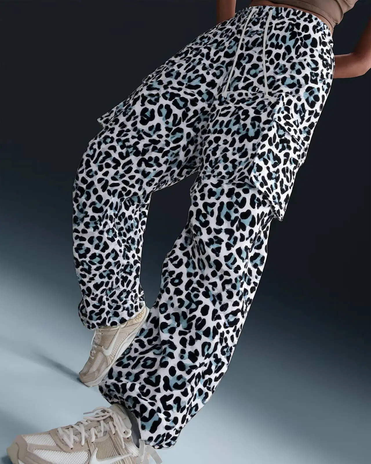 Женские походные брюки с принтом, с высокой талией, прямого кроя, рабочие брюки, широкие рабочие брюки
Женские походные брюки с принтом, с высокой талией, прямого кроя, рабочие брюки, широкие рабочие брюки