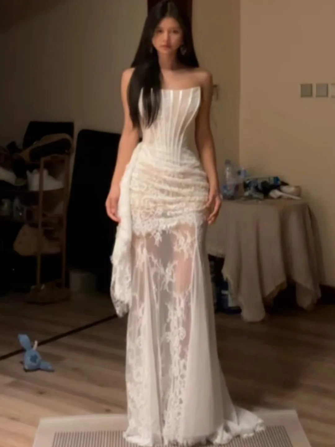 plus Size Lace Fishbone Splice Tube Dress Women's Autumn Winter Elegant Long Dress Korean Style Slim Fit High Waist Skirt
plus Size Lace Fishbone Splice Tube Dress Women's Autumn Winter Elegant Long Dress Korean Style Slim Fit High Waist Skirt