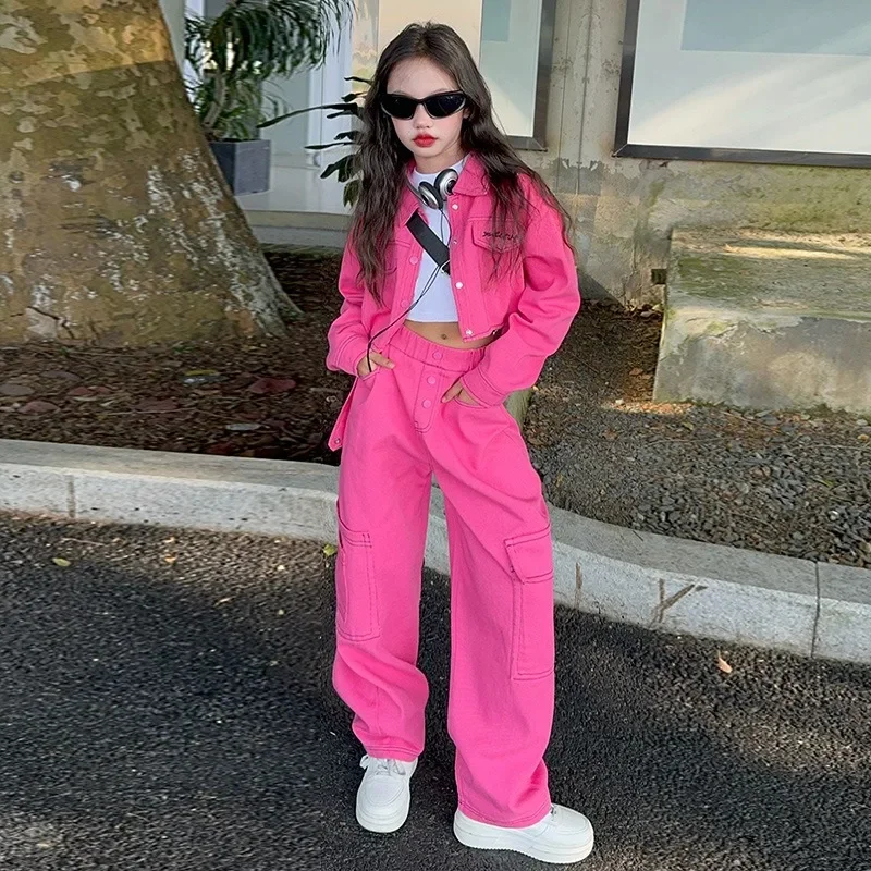 Girls' Autumn Fashion Cool Set 2024 Spring and Autumn New Fashion Two piece Set Children's Pink Short Coat Loose Pants
Girls' Autumn Fashion Cool Set 2024 Spring and Autumn New Fashion Two piece Set Children's Pink Short Coat Loose Pants