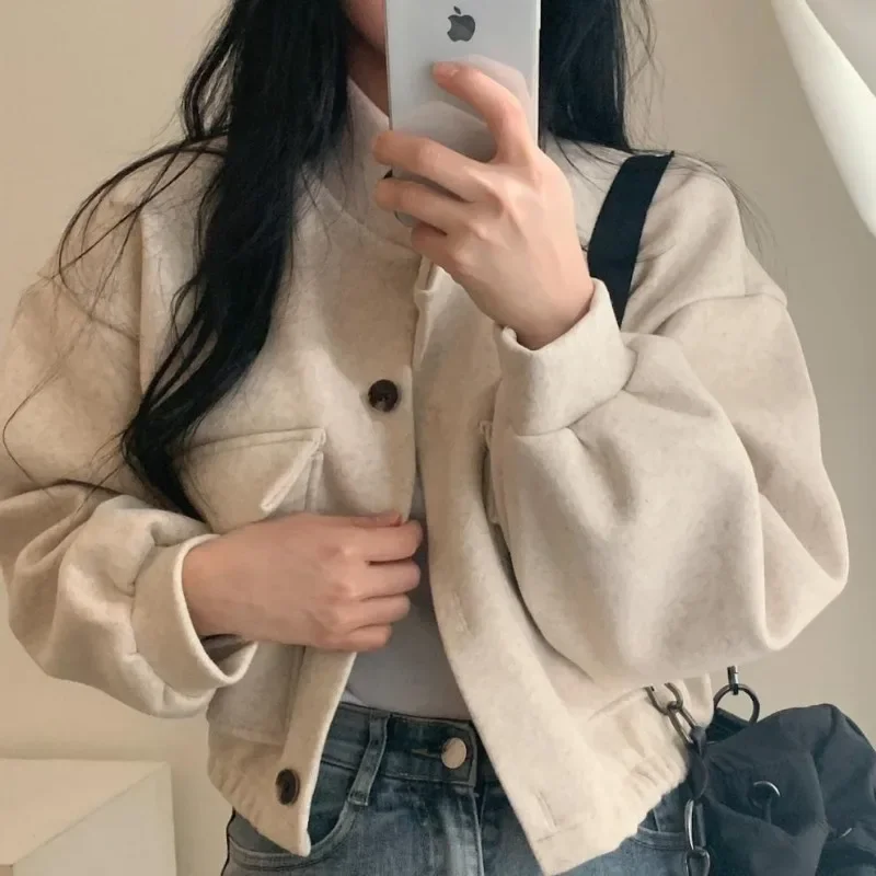 New Women Solid Colors Stand Collar Woolen Coat Autumn Loose Casual Jackets Fashion Big Pocket Button Outwears Cute Chic Jackets
New Women Solid Colors Stand Collar Woolen Coat Autumn Loose Casual Jackets Fashion Big Pocket Button Outwears Cute Chic Jackets