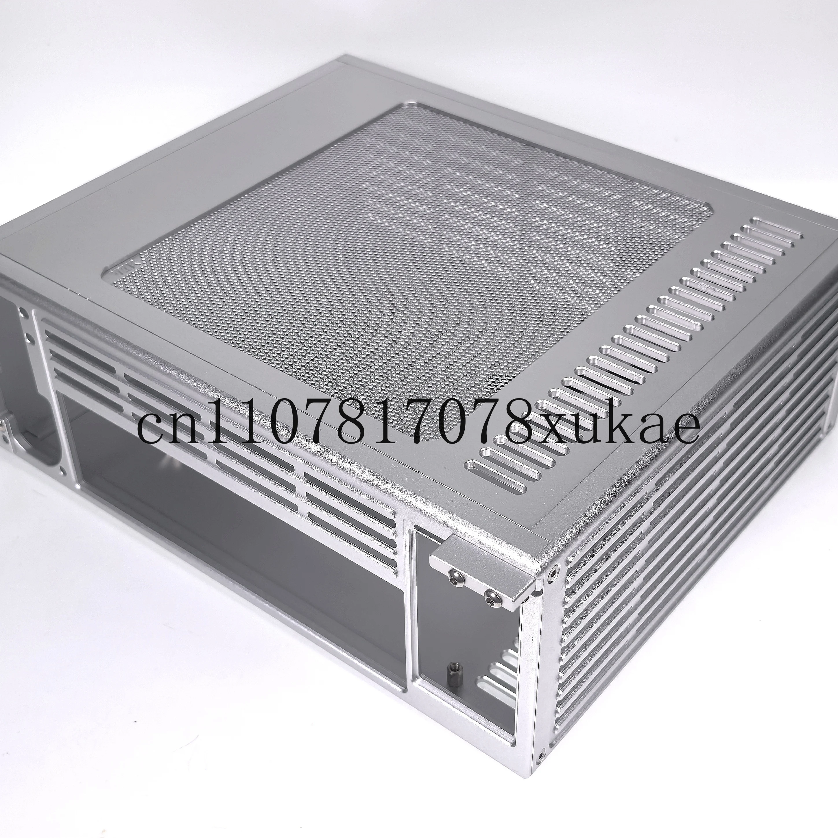 ZS-D2/ITX Semi-high Knife Card Computer Chassis, Version V4\ 4.9L Volume, All Aluminum Chassis
ZS-D2/ITX Semi-high Knife Card Computer Chassis, Version V4\ 4.9L Volume, All Aluminum Chassis