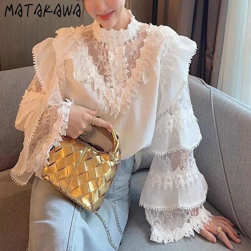 Matakawa Embroidered Lace Shirts&blouses Woman Tops Ruffles Spring Autumn Blusas Mujer Korean Fashion Vintage Sweet Camisas
Matakawa Embroidered Lace Shirts&blouses Woman Tops Ruffles Spring Autumn Blusas Mujer Korean Fashion Vintage Sweet Camisas