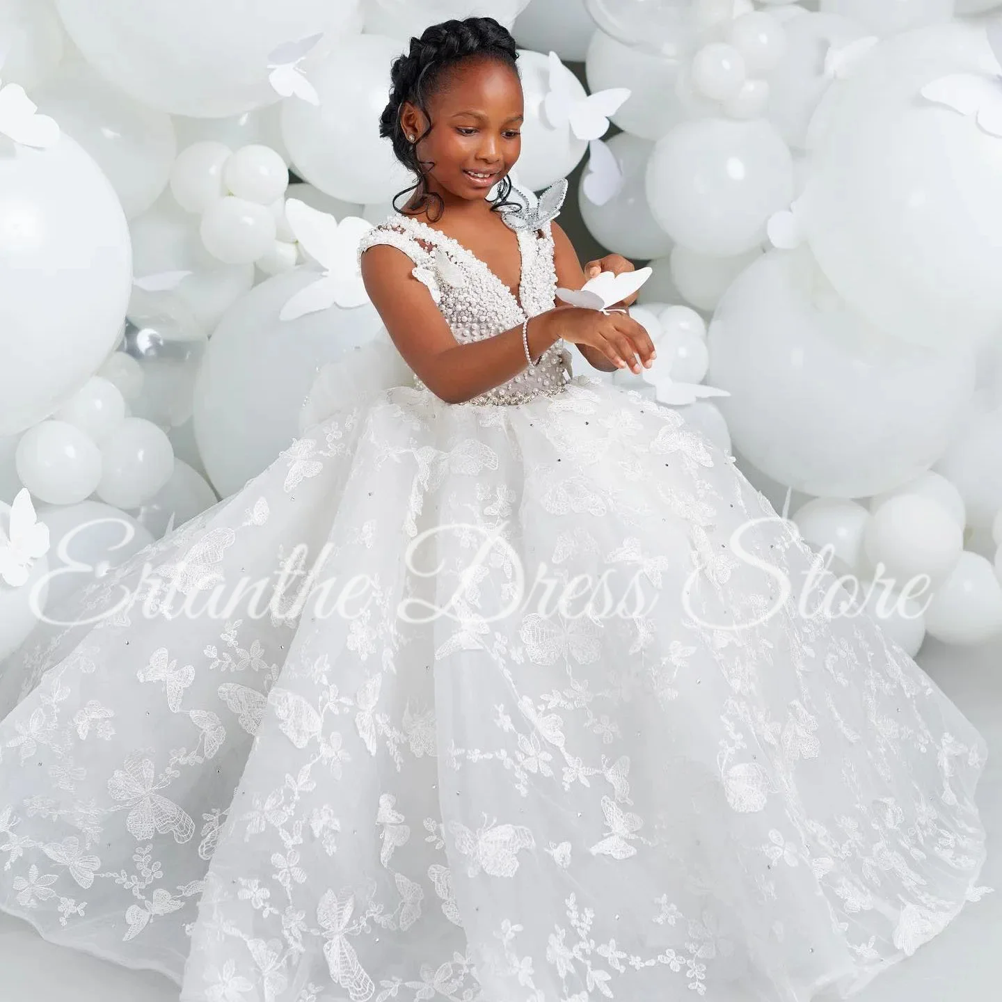White Flower Girl Dress for Wedding Tulle Puffy Butterfly Applique Custom Kids Birthday Party First Holy Communion Ball Gowns
White Flower Girl Dress for Wedding Tulle Puffy Butterfly Applique Custom Kids Birthday Party First Holy Communion Ball Gowns