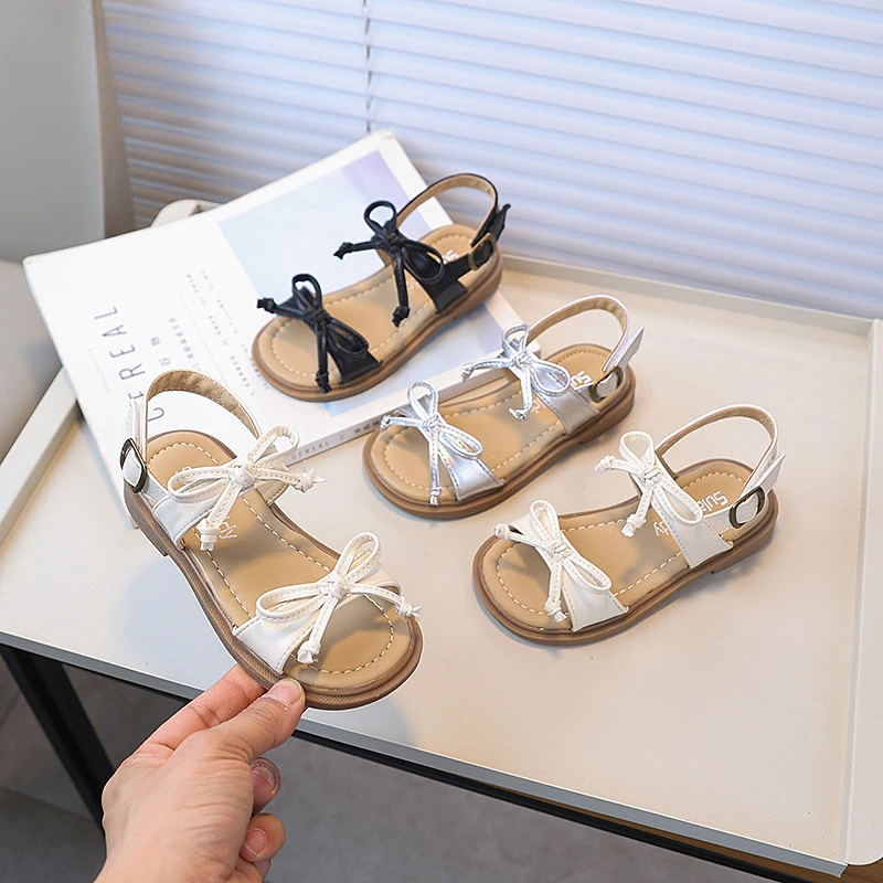 Girl Summer Sandals New Bowknot Versatile Kids Causal Shoes Fashion Korean Style Simple Children Princess Flat Sandals Open-toe
Girl Summer Sandals New Bowknot Versatile Kids Causal Shoes Fashion Korean Style Simple Children Princess Flat Sandals Open-toe