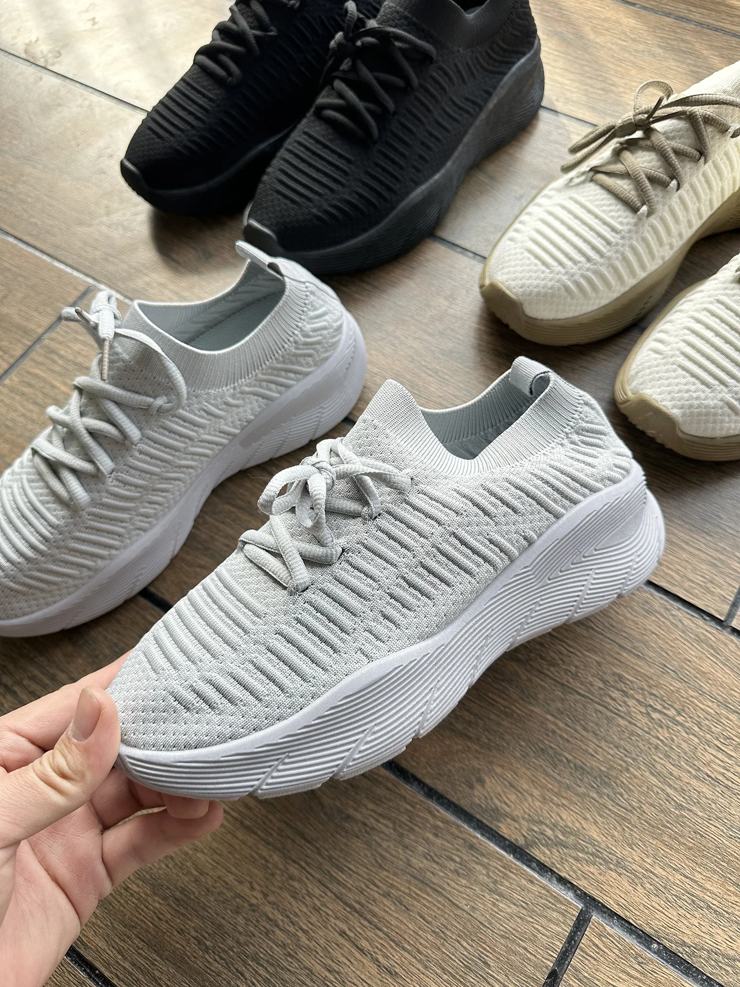 ex Breathable Me Sports Casual oes Speed Running Sos Mouth Spring Summer Versatile Flat Heel round Toe Soli...
ex Breathable Me Sports Casual oes Speed Running Sos Mouth Spring Summer Versatile Flat Heel round Toe Soli...