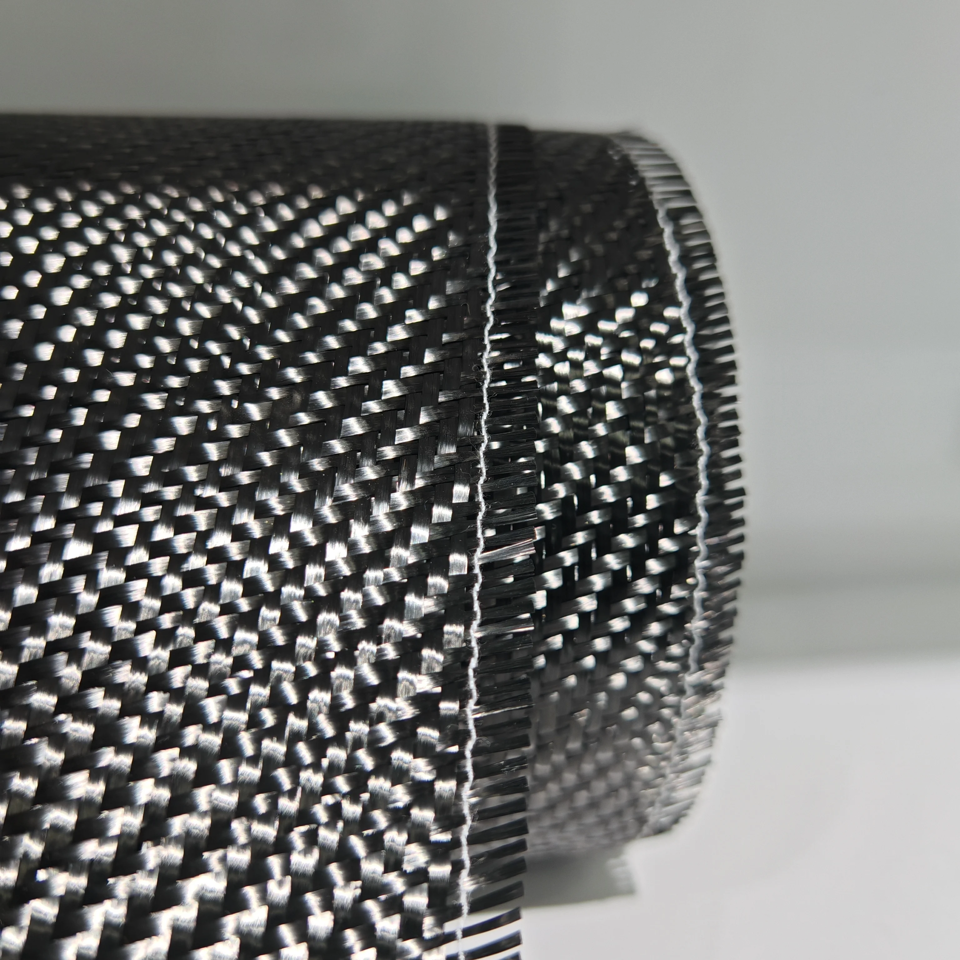 200gsm Lightweight Woven Carbon Fiber Fabric, Wear Resistant Textile Material for Automotive Interior Parts and Casual Bag Craft
200gsm Lightweight Woven Carbon Fiber Fabric, Wear Resistant Textile Material for Automotive Interior Parts and Casual Bag Craft
