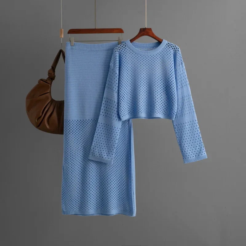 Women Hollow-out Beach Skirt Suit New Summer Knitwear T-shirt Tops with Long Skirt Fashion Women Two-piece Sets Holiday
Women Hollow-out Beach Skirt Suit New Summer Knitwear T-shirt Tops with Long Skirt Fashion Women Two-piece Sets Holiday