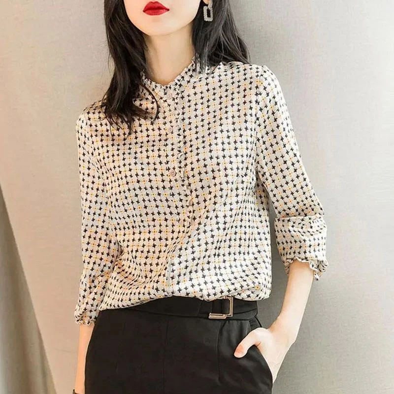 Elegant Fashion Printing Double Pockets Single-breasted Blouse Women Classic Long Sleeve Office All-match Korean Lady Shirt N288
Elegant Fashion Printing Double Pockets Single-breasted Blouse Women Classic Long Sleeve Office All-match Korean Lady Shirt N288