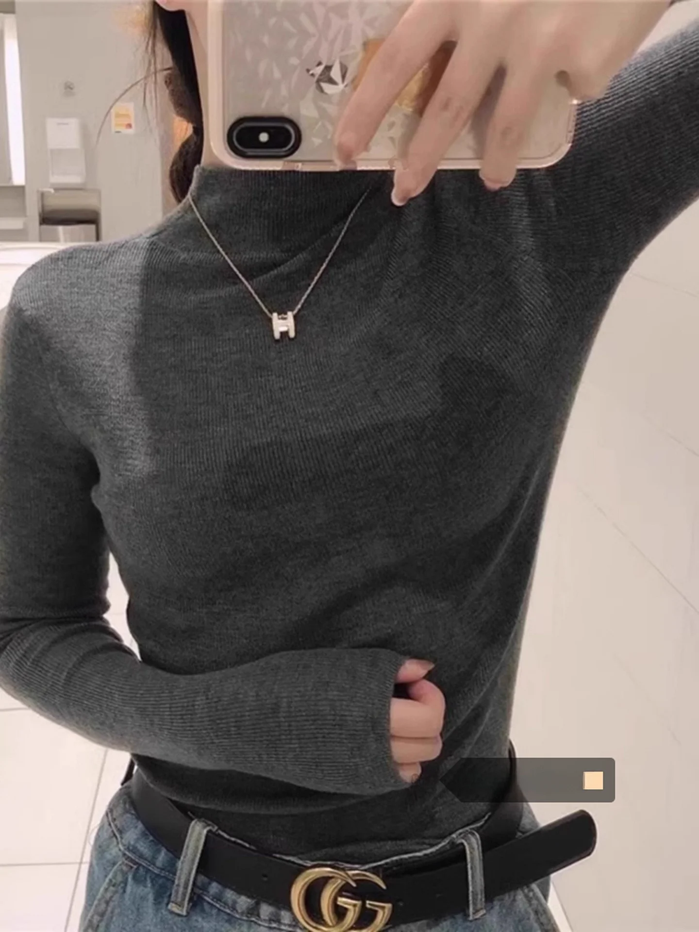 Ay Вязаный женский свитер Mid-Ne Base irt на осень-зиму, новинка 2025, высококачественная модная внутренняя одежда, облегающий крой, для поездок на работу
Ay Вязаный женский свитер Mid-Ne Base irt на осень-зиму, новинка 2025, высококачественная модная внутренняя одежда, облегающий крой, для поездок на работу