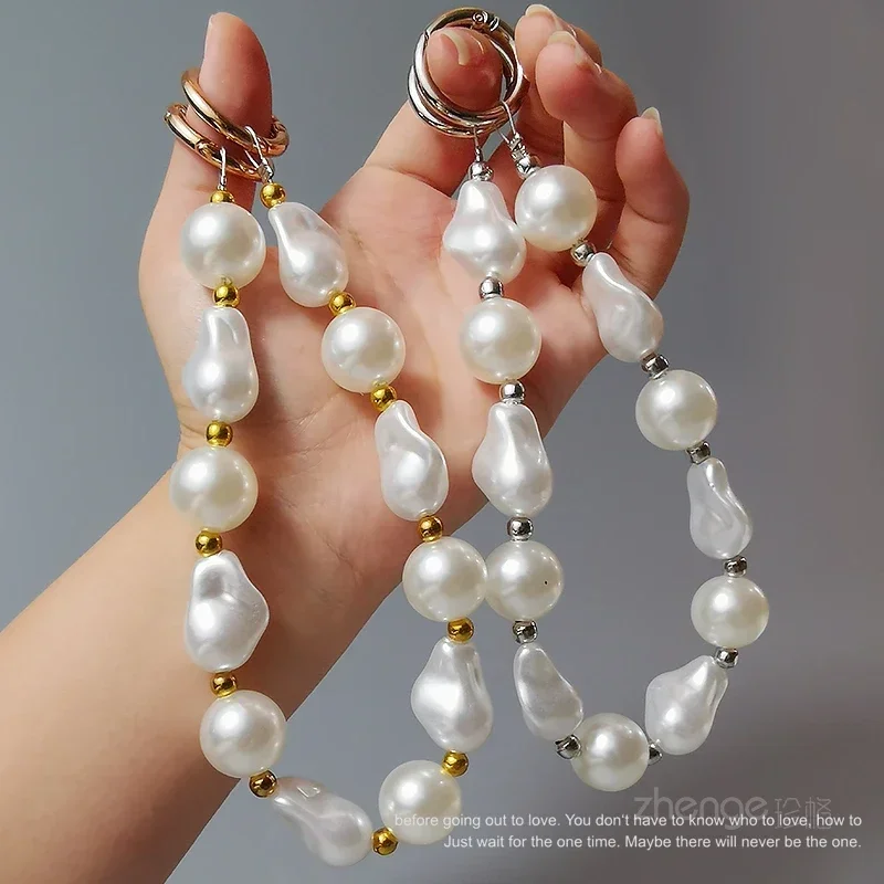 Small Perfume Wrist Pendant Bracelet Irregular Pearl Phone Lanyard Women's Phone Charm for IPhone 14 Pro Max Sanmsung
Small Perfume Wrist Pendant Bracelet Irregular Pearl Phone Lanyard Women's Phone Charm for IPhone 14 Pro Max Sanmsung