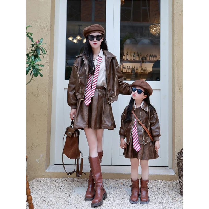 Parent-Child Outfit24Autumn New Retro Hong Kong Style Faded Pattern Leather Coat Suit Mother-Daughter Matching Outfit Jacket Ple
Parent-Child Outfit24Autumn New Retro Hong Kong Style Faded Pattern Leather Coat Suit Mother-Daughter Matching Outfit Jacket Ple