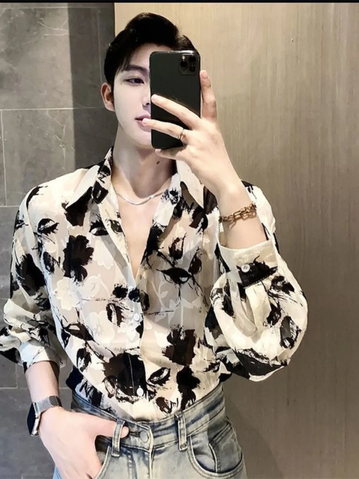 Sli Slim Fit Long Sve irt Trendy Print Iron Free Faionable Men's Button up irt Spring Youth Color Woven Fabric
Sli Slim Fit Long Sve irt Trendy Print Iron Free Faionable Men's Button up irt Spring Youth Color Woven Fabric