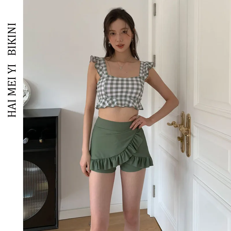 Купальник-бикини с высокой талией для женщин: консервативный топ для небольшой груди, для студенток, для горячих источников, для курортного отдыха, с эффектом утяжки, с накидкой
Купальник-бикини с высокой талией для женщин: консервативный топ для небольшой груди, для студенток, для горячих источников, для курортного отдыха, с эффектом утяжки, с накидкой