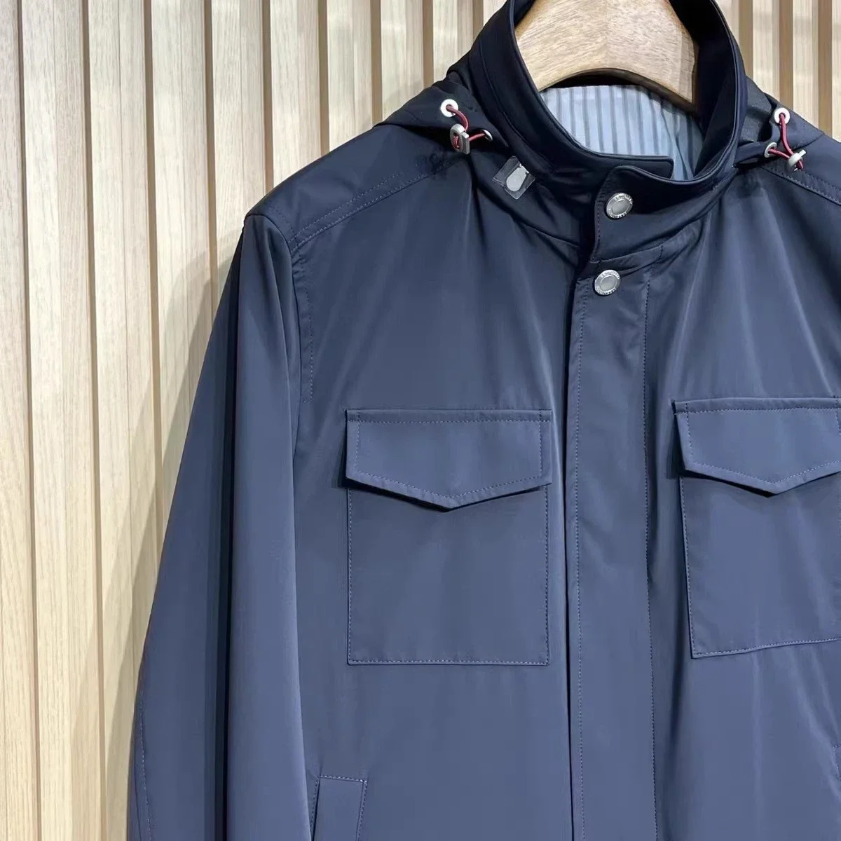 Куртка BC Italian Old Money Wind 26ss с потайным капюшоном, ветрозащитная, повседневная
Куртка BC Italian Old Money Wind 26ss с потайным капюшоном, ветрозащитная, повседневная