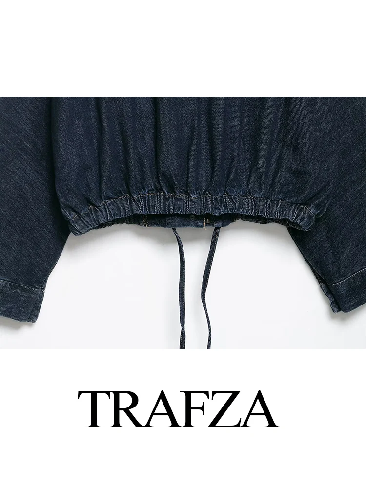 TRAFZA Women 2025 Fashion Bat Sleeve Denim Jacket Loose Casual Long Sleeve Coat Female High Street Pocket Lace-up Jacket Mujer
TRAFZA Women 2025 Fashion Bat Sleeve Denim Jacket Loose Casual Long Sleeve Coat Female High Street Pocket Lace-up Jacket Mujer