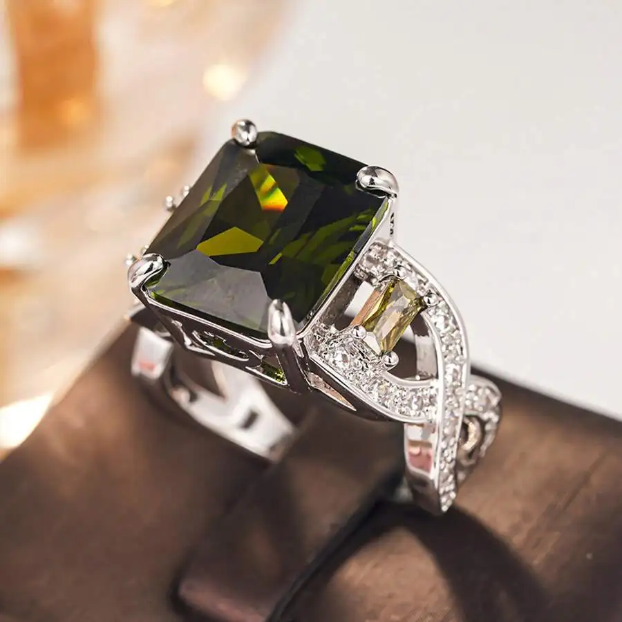 Luxury Green Square Cut Cocktail Ring With Rhinestone Accents For Women
Luxury Green Square Cut Cocktail Ring With Rhinestone Accents For Women