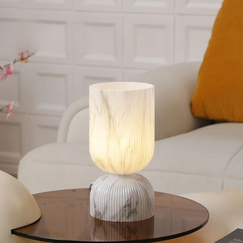Instagram Retro Glass Vase Desk Lamp Romantic Bedroom Bedhead Atmosphere Light Adjustable Dimmable Ornament Small Night Light
Instagram Retro Glass Vase Desk Lamp Romantic Bedroom Bedhead Atmosphere Light Adjustable Dimmable Ornament Small Night Light