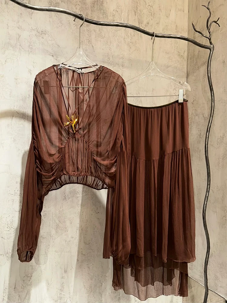 Unique High-End Women's Summer Fashion Set See-through Sun Protection Shirt And Skirt Two-piece Set Polyester Fiber European ...
Unique High-End Women's Summer Fashion Set See-through Sun Protection Shirt And Skirt Two-piece Set Polyester Fiber European ...
