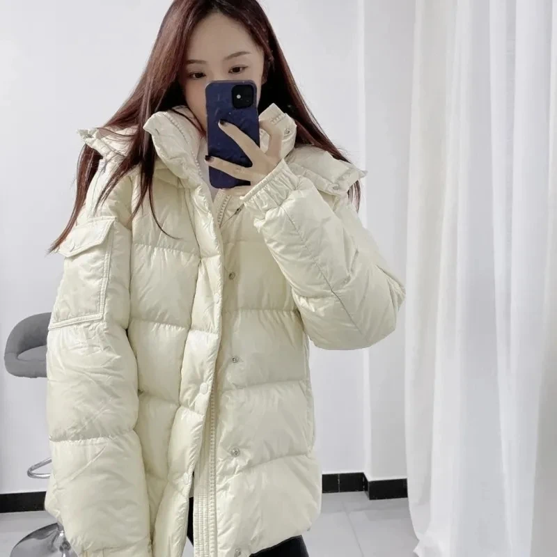 2023 New Down Jacket Women's Winter Warm Bubble Coat White Duck Down Men's Hooded Puffer Jacket High Quality
2023 New Down Jacket Women's Winter Warm Bubble Coat White Duck Down Men's Hooded Puffer Jacket High Quality