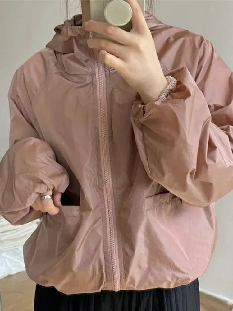 Women's Summer Thin Short Outdoor Breathable Large Size Sun Protection Clothing Jacket Stylish Commute Wind Resistant Coat
Women's Summer Thin Short Outdoor Breathable Large Size Sun Protection Clothing Jacket Stylish Commute Wind Resistant Coat