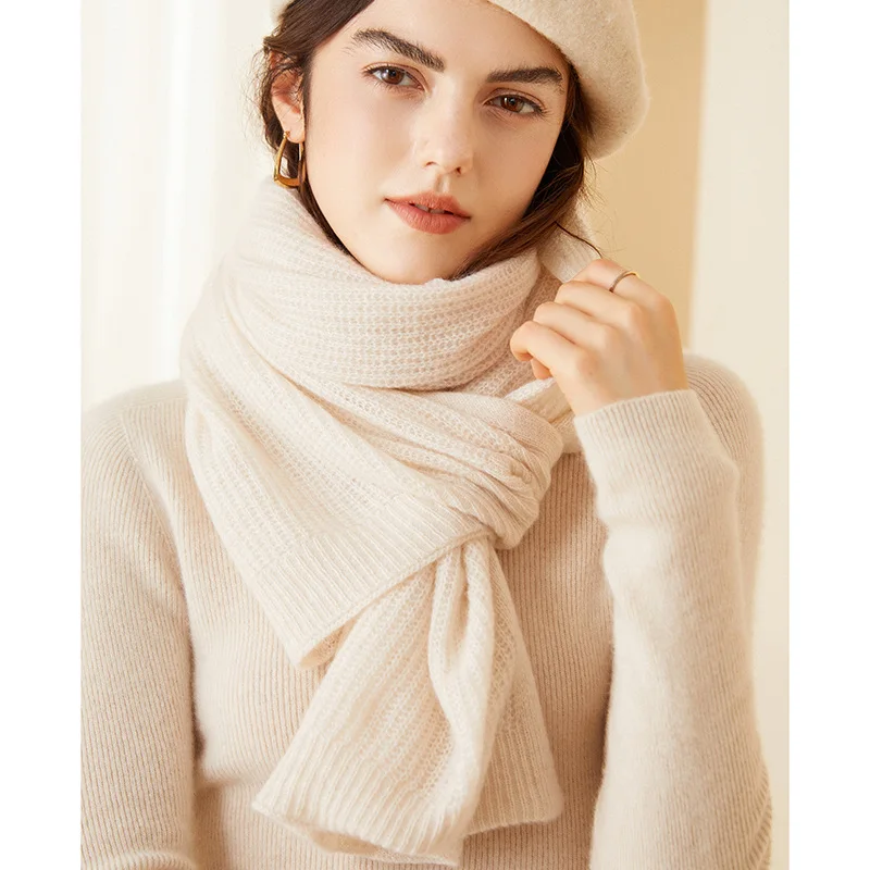 Autumn and Winter New Cashmere Shawl Women's 100% Pure Cashmere Scarf Warm Cloak Knitted Shoulder Cardigan
Autumn and Winter New Cashmere Shawl Women's 100% Pure Cashmere Scarf Warm Cloak Knitted Shoulder Cardigan