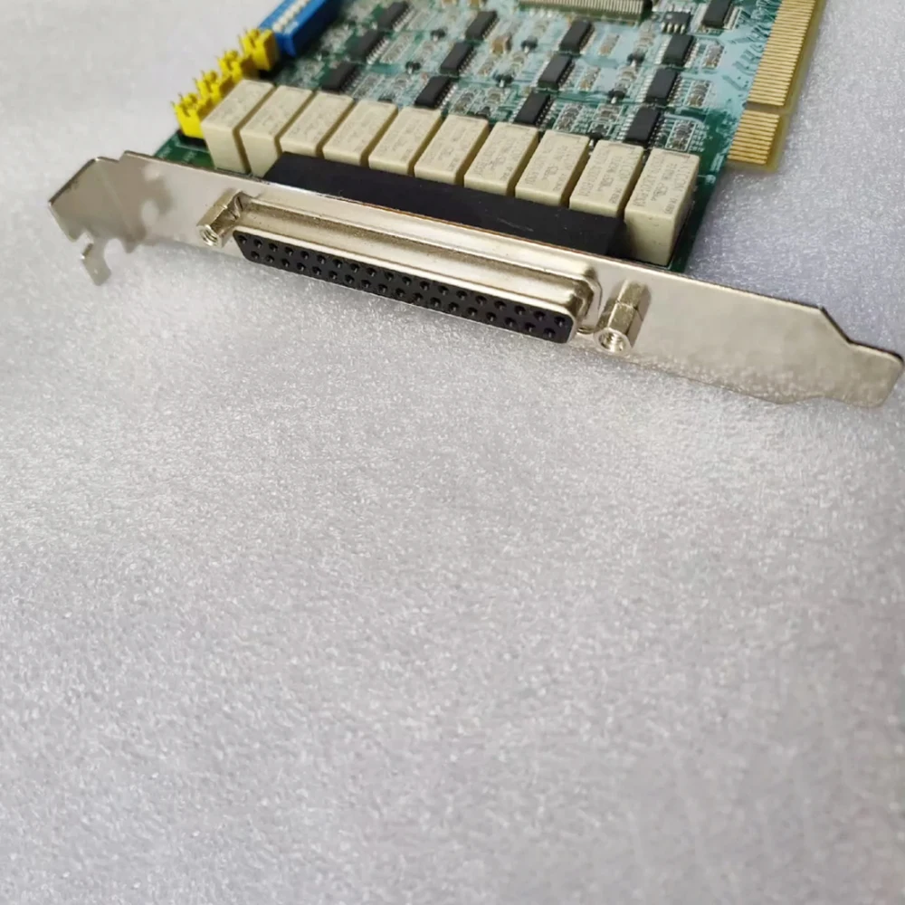 Карта сбора данных PCI-1727U Rev.A1, 14-битный последовательный порт, 12 аналоговых выходов с цифровой картой ввода-вывода
Карта сбора данных PCI-1727U Rev.A1, 14-битный последовательный порт, 12 аналоговых выходов с цифровой картой ввода-вывода