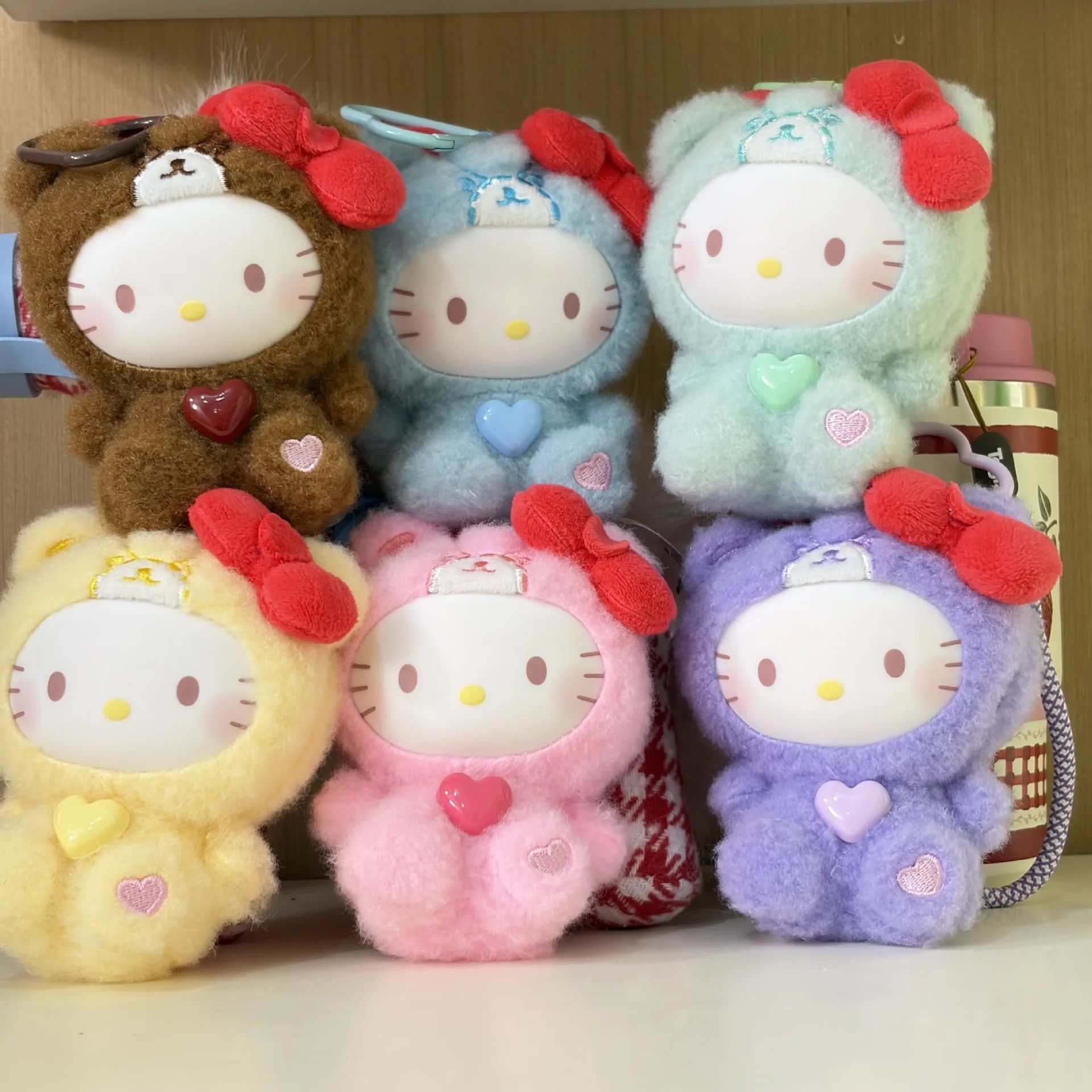 HelloKitty Teddy Pajama plush pendant vinyl doll Hello Kitty cute doll gift around the birthday gift pendant
HelloKitty Teddy Pajama plush pendant vinyl doll Hello Kitty cute doll gift around the birthday gift pendant