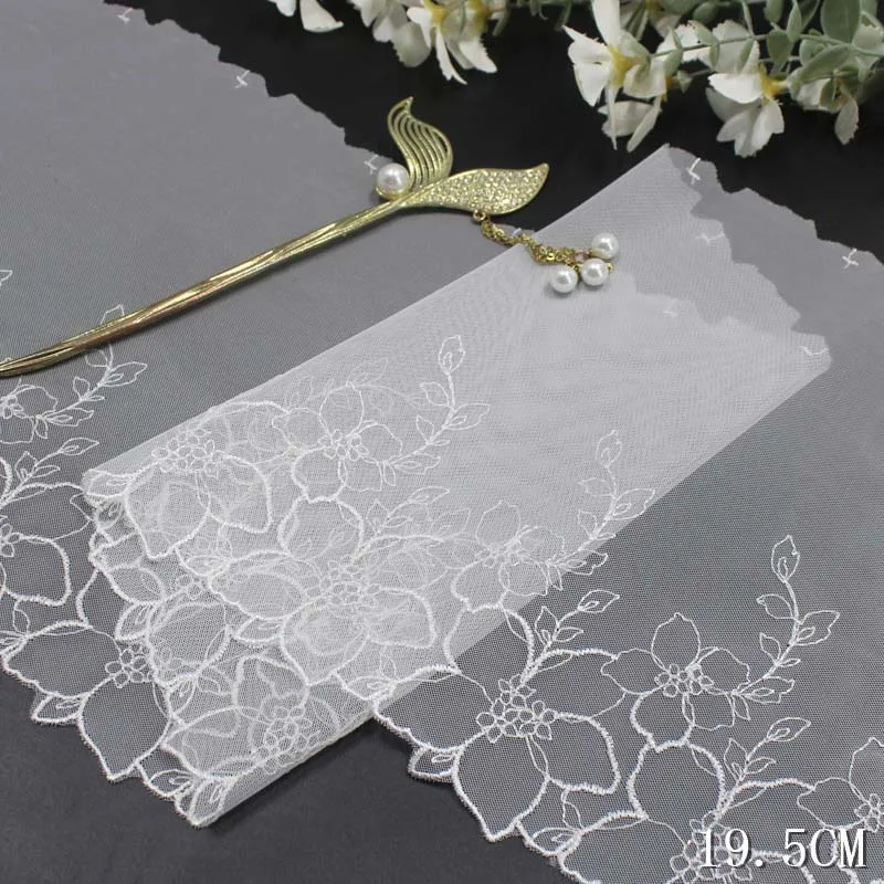 60Yards Embroidery White Floral Lace Trim For Sewing Lingerie Underwear Bra Dress Decor
60Yards Embroidery White Floral Lace Trim For Sewing Lingerie Underwear Bra Dress Decor