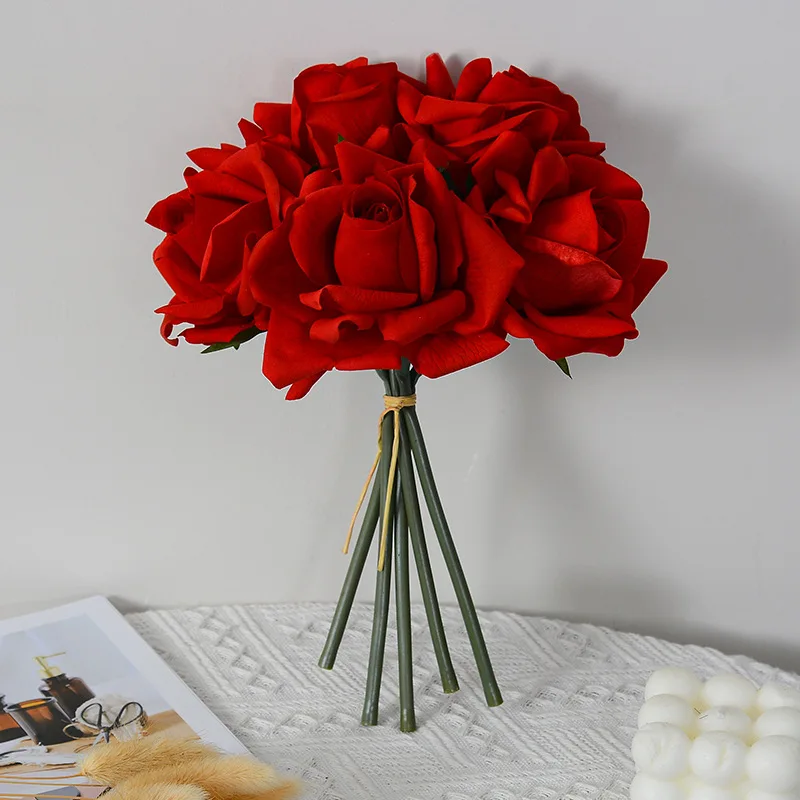 Simulated Texture Rose 5-Head Curled Edge Bundle Home Decoration Fake Flowers Handheld Bouquet Wedding Birthday Photo Party
Simulated Texture Rose 5-Head Curled Edge Bundle Home Decoration Fake Flowers Handheld Bouquet Wedding Birthday Photo Party