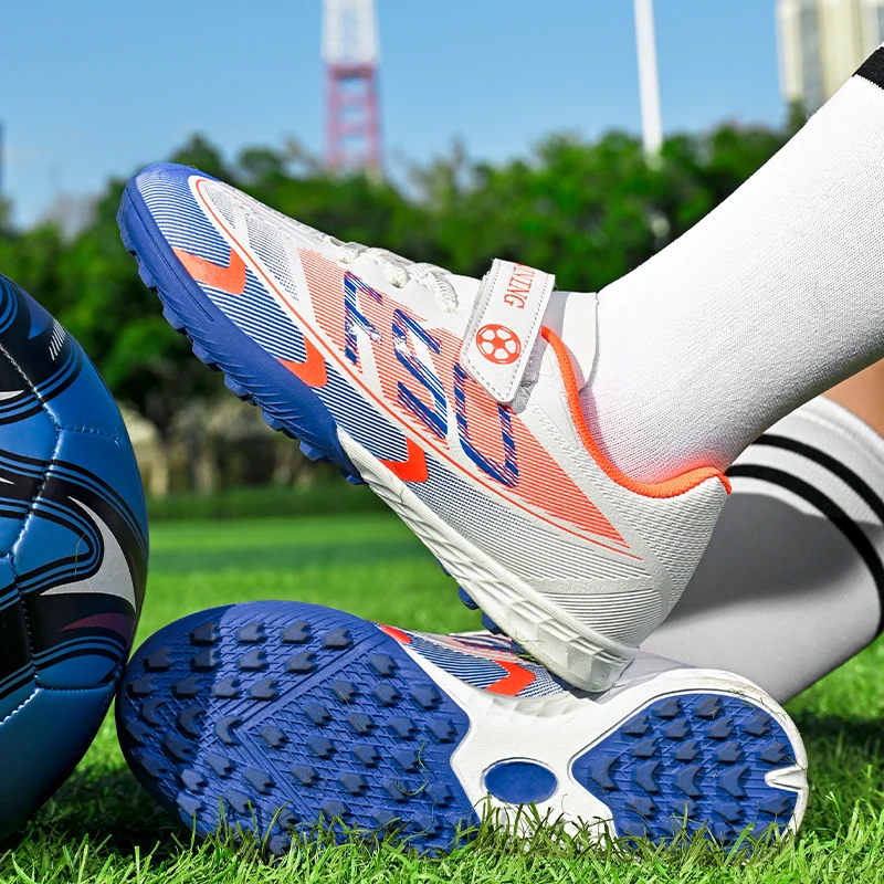 Men New Football Boots Professional Original Society Resistant Male Top Quality Soccer Shoes Breathable Outdoor Football Shoes
Men New Football Boots Professional Original Society Resistant Male Top Quality Soccer Shoes Breathable Outdoor Football Shoes