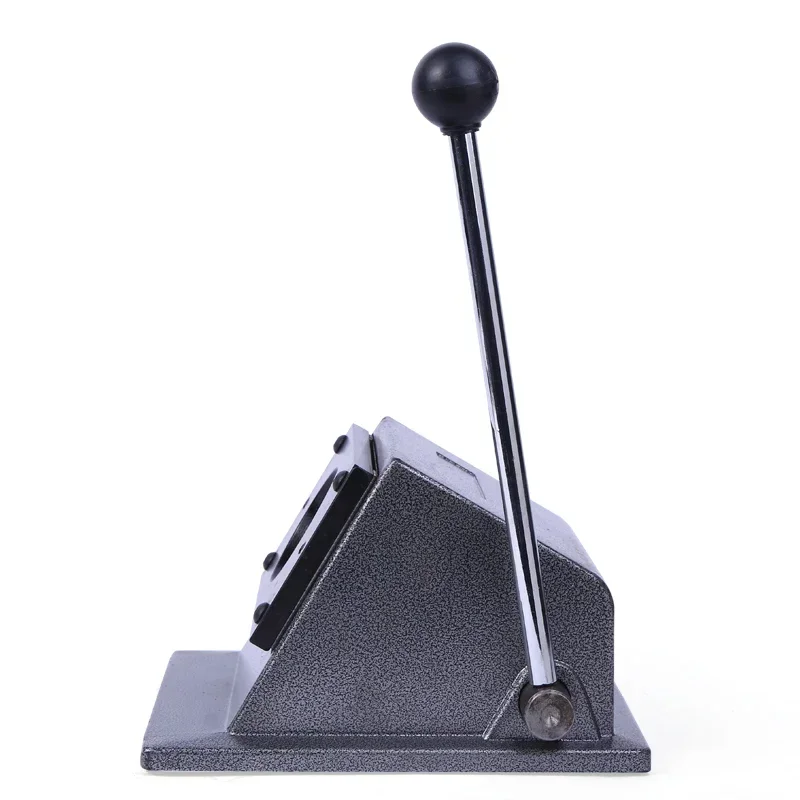 Pin badge press machine of 44mm round badge paper cutting machine manual paper cutter
Pin badge press machine of 44mm round badge paper cutting machine manual paper cutter