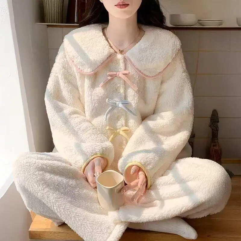 Pajama Set Fashion Homewear Trouser Sets Winter Woman Pajamas Sleepwear for Sleeping Warm Room Wear Ladies Couple Couples Pants
Pajama Set Fashion Homewear Trouser Sets Winter Woman Pajamas Sleepwear for Sleeping Warm Room Wear Ladies Couple Couples Pants
