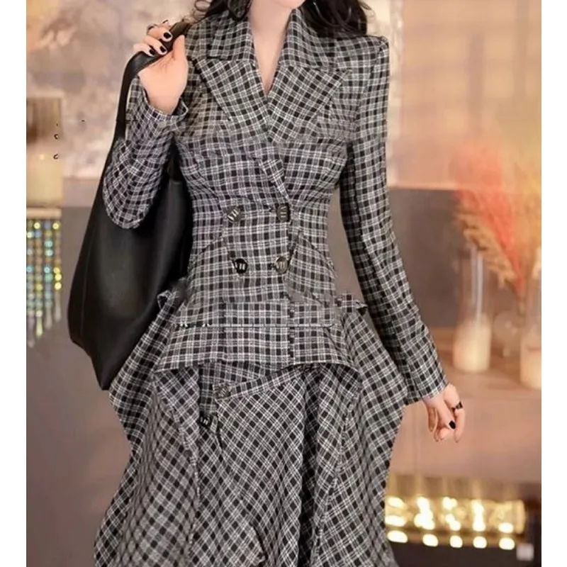 British Style Plaid Small Suit Big Swing Skirt Long Dress Two-piece Set 2025 New Temperament Wear A Complete Set
British Style Plaid Small Suit Big Swing Skirt Long Dress Two-piece Set 2025 New Temperament Wear A Complete Set