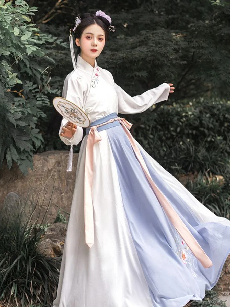 Retro Hanfu Skirt Very Fairy Floral White Women Chinese Traditional Vintage Costume Dresses Elegant Loose Zen Tea Dress New
Retro Hanfu Skirt Very Fairy Floral White Women Chinese Traditional Vintage Costume Dresses Elegant Loose Zen Tea Dress New