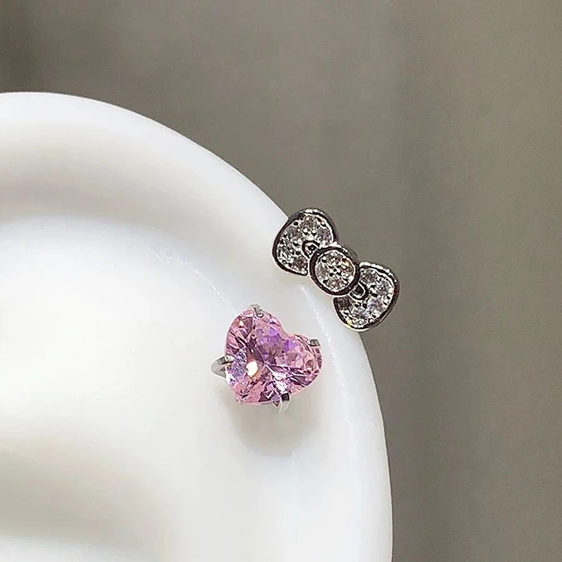 Sweet and Cute Bowknot Ear Stud Fashion Earrings For Girls Pink Love Zircon Titanium Steel Earbone Nails 1.2mm Thick Earrings
Sweet and Cute Bowknot Ear Stud Fashion Earrings For Girls Pink Love Zircon Titanium Steel Earbone Nails 1.2mm Thick Earrings