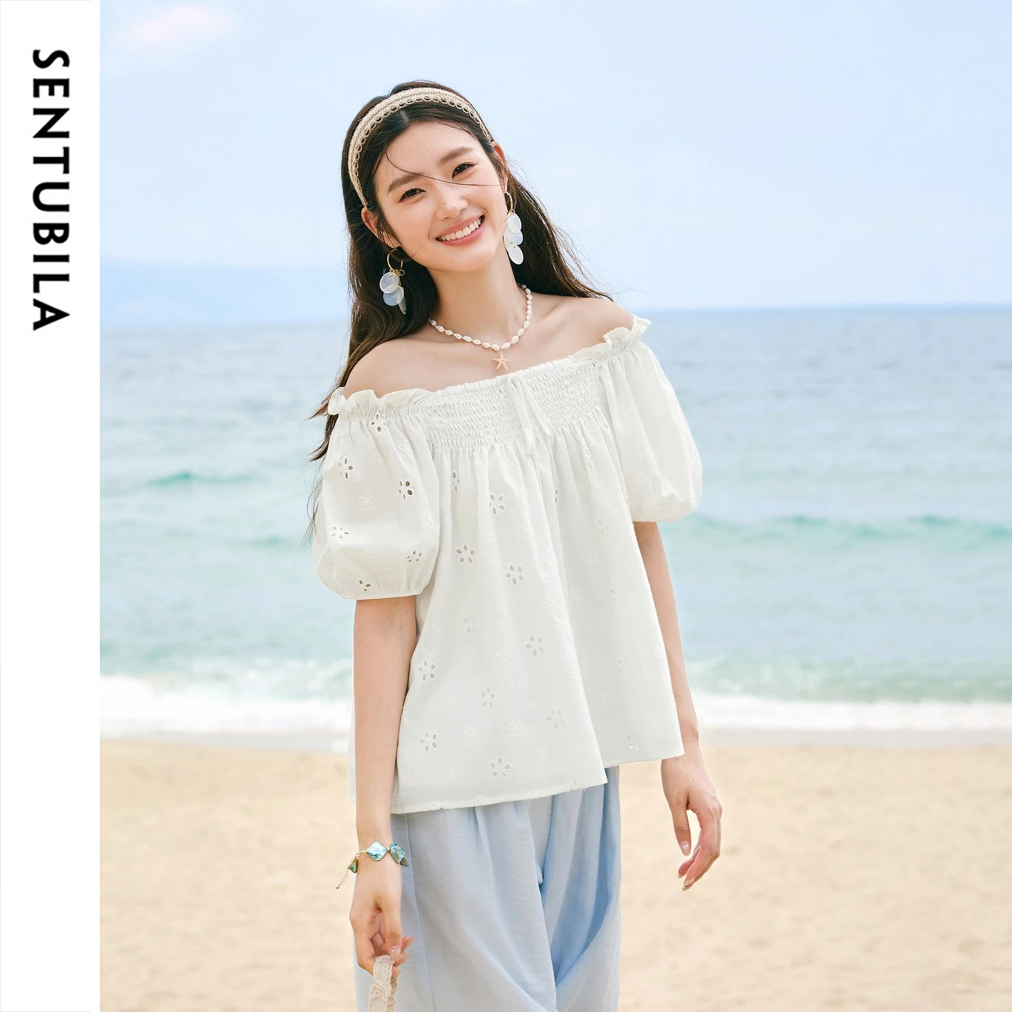 SENTUBILA Women's Sweet Chiffon Shirt 2026 Summer Crew Neck Puff Short Sleeve Embroidery Loose Fit Top Simple Clothes Q62VF7600
SENTUBILA Women's Sweet Chiffon Shirt 2026 Summer Crew Neck Puff Short Sleeve Embroidery Loose Fit Top Simple Clothes Q62VF7600