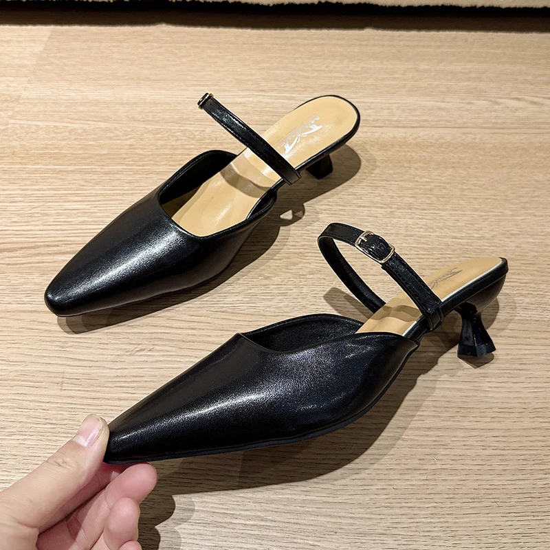 2026 Spring Autumn New Pointed Toe Pumps with Thin Heel for Wedding Party Daily Office Shoes
2026 Spring Autumn New Pointed Toe Pumps with Thin Heel for Wedding Party Daily Office Shoes