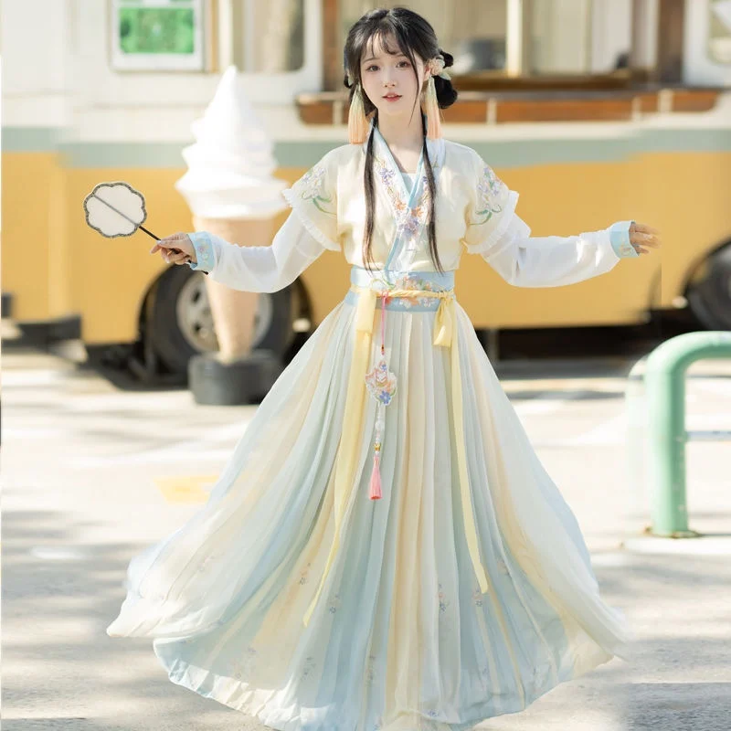 New Arrival Female Han Costume Back round Neck Waist Pleated Skirt Daily Hanfu Spring and Summer
New Arrival Female Han Costume Back round Neck Waist Pleated Skirt Daily Hanfu Spring and Summer