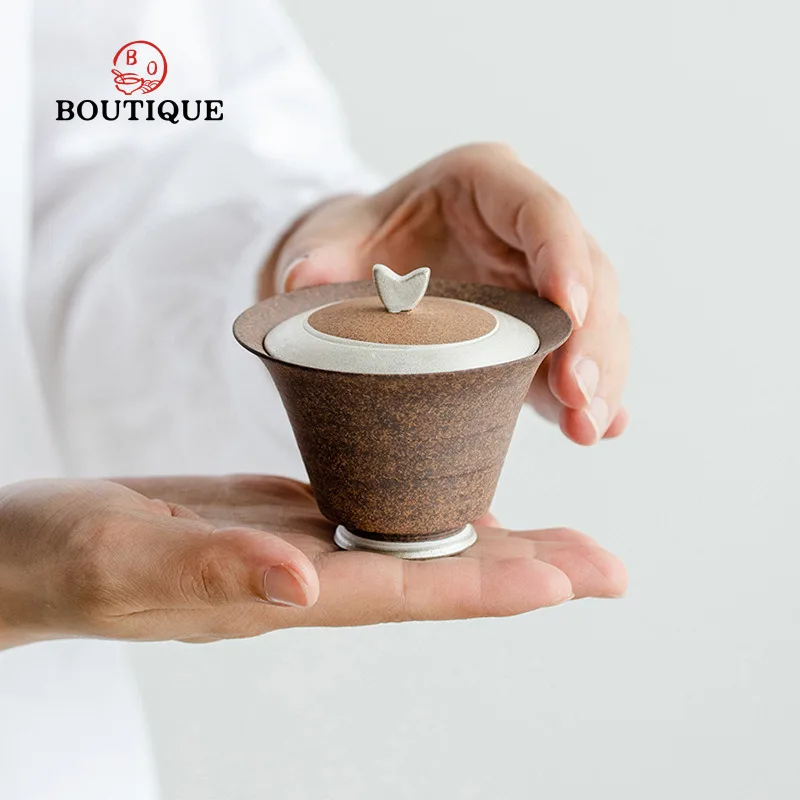 Pure Hand Drawn Silver Gaiwan Old Rock Clay Cover Bowl Home Ceramic Kungfu Tea Set Tureen Porcelain Tableware Saw Puer Chawan
Pure Hand Drawn Silver Gaiwan Old Rock Clay Cover Bowl Home Ceramic Kungfu Tea Set Tureen Porcelain Tableware Saw Puer Chawan