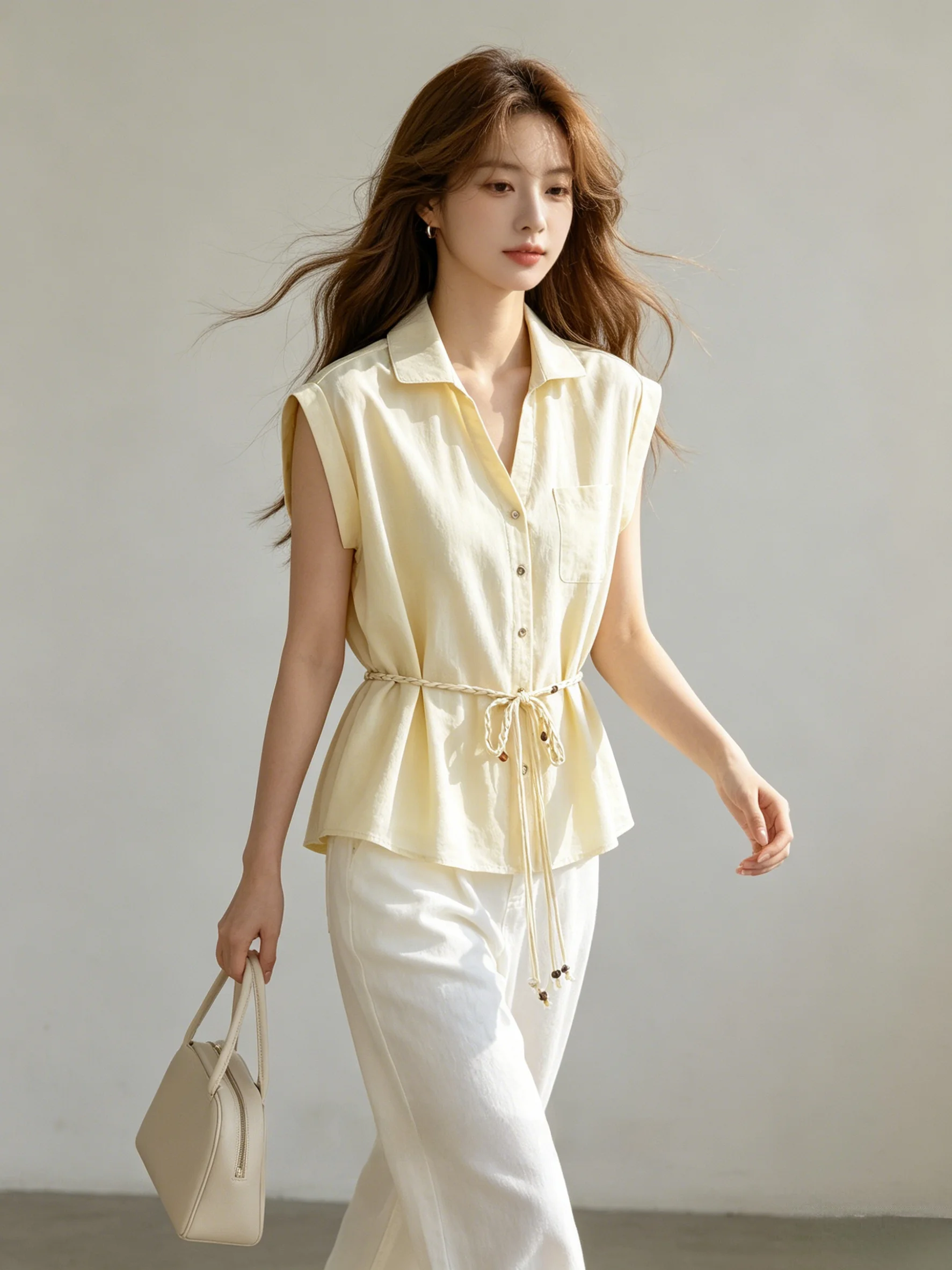 Fashionable Anti-Aging Korean Style Yellow V-Neck Shirt Women's Summer Turn-down Collar Short Sleeve Waist-Cinching Top
Fashionable Anti-Aging Korean Style Yellow V-Neck Shirt Women's Summer Turn-down Collar Short Sleeve Waist-Cinching Top