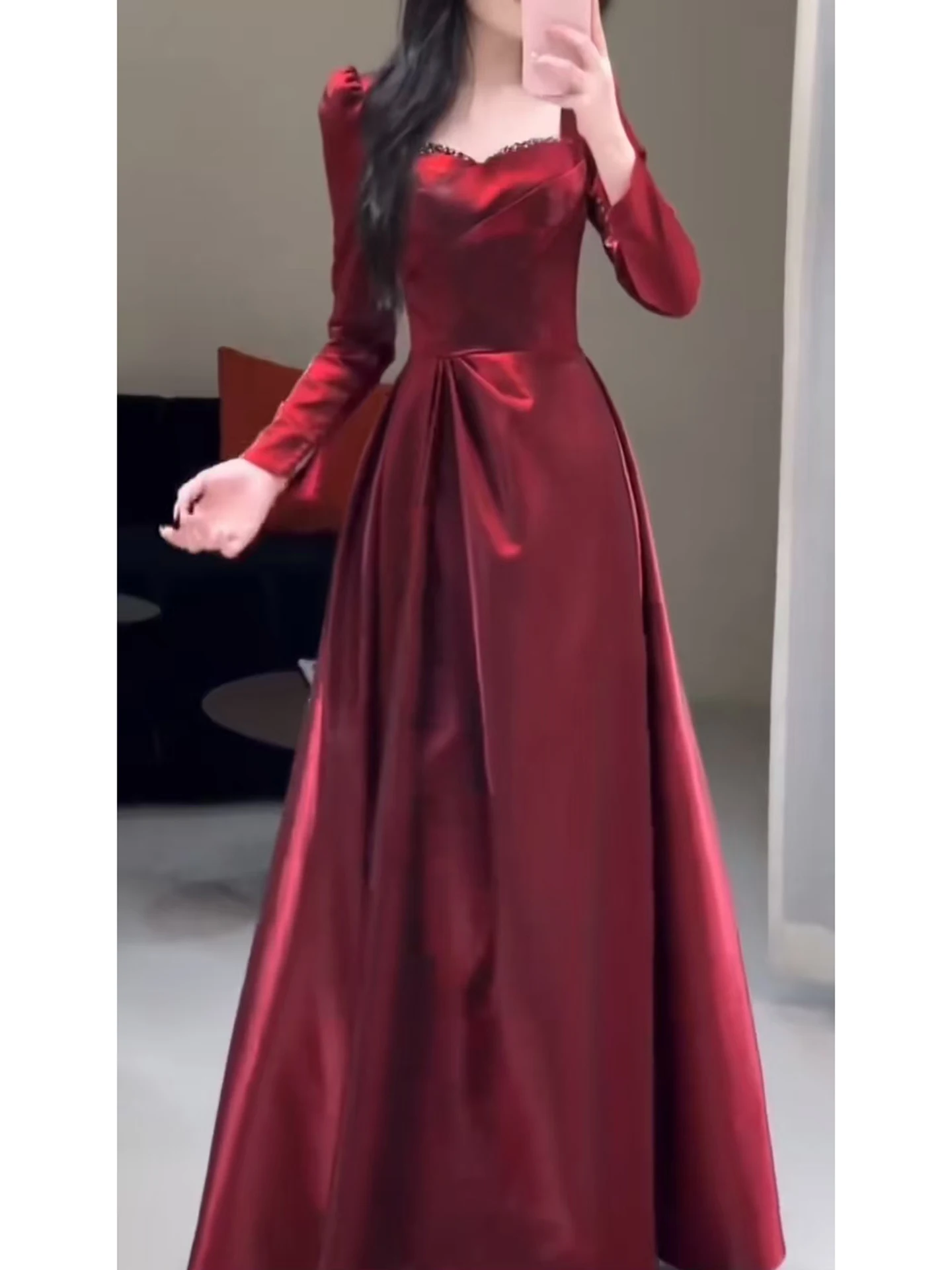 Wedding Dres Red Satin Long Sve Bridal Gown for Engagement And Adult Ceremony Faionable Ele Floor Length Dr
Wedding Dres Red Satin Long Sve Bridal Gown for Engagement And Adult Ceremony Faionable Ele Floor Length Dr