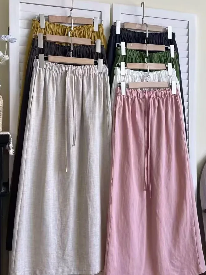 Elegant Loose Women's Midi Skirt plus Size One Step Drawstring Waist Slimming Versatile A-Line Skirt for Casual Wear
Elegant Loose Women's Midi Skirt plus Size One Step Drawstring Waist Slimming Versatile A-Line Skirt for Casual Wear