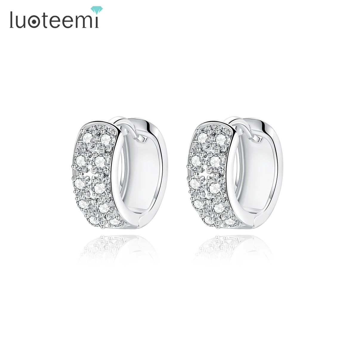 LUOTEEMI Korean Fashion Small Round Wider Hoop Earring for Women Silver Color Girl Accessoires with Clear CZ Jewelry for Man
LUOTEEMI Korean Fashion Small Round Wider Hoop Earring for Women Silver Color Girl Accessoires with Clear CZ Jewelry for Man