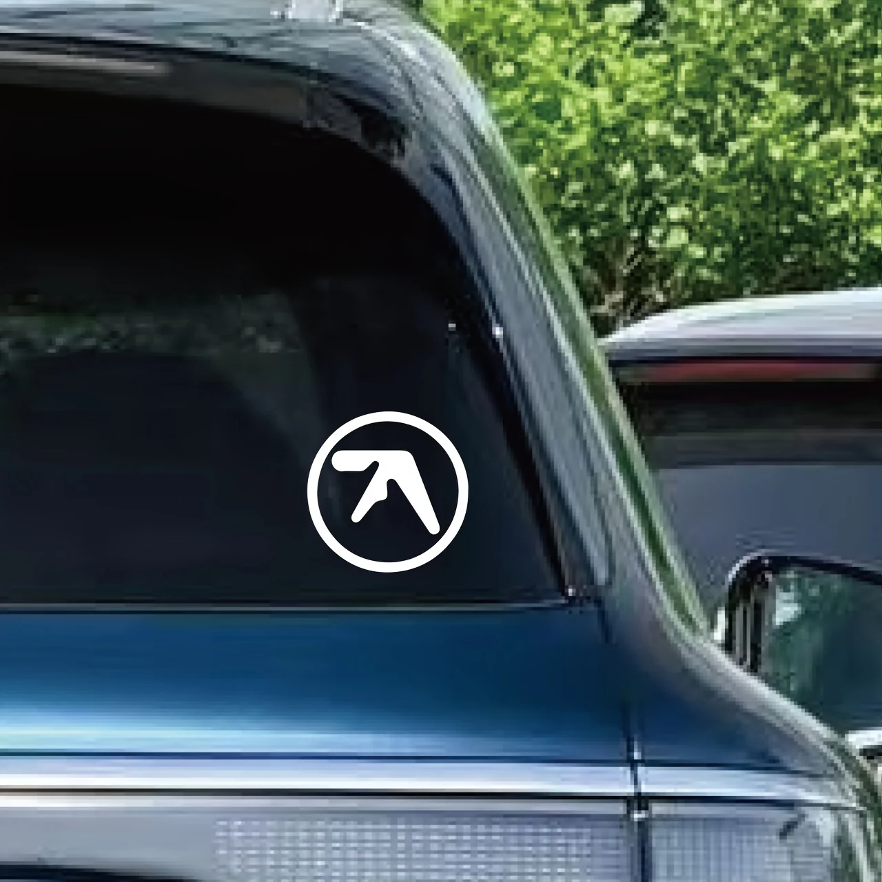 1 шт. декоративные автомобильные наклейки: круглые — дизайн со стрелками, несколько цветов, идеально подходят для улучшения стиля
1 шт. декоративные автомобильные наклейки: круглые — дизайн со стрелками, несколько цветов, идеально подходят для улучшения стиля