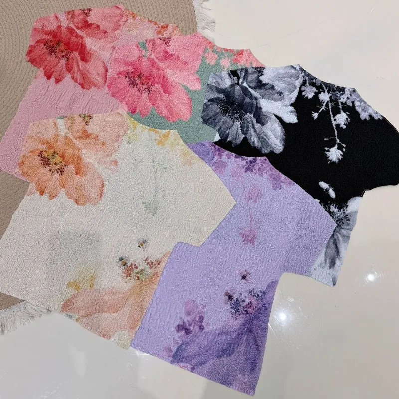 Miyake Pleated T-Shirt 2026 Original Summer New Floral Round Neck Thin Versatile Pullover Regular Print Short Sleeve Women Pleat
Miyake Pleated T-Shirt 2026 Original Summer New Floral Round Neck Thin Versatile Pullover Regular Print Short Sleeve Women Pleat