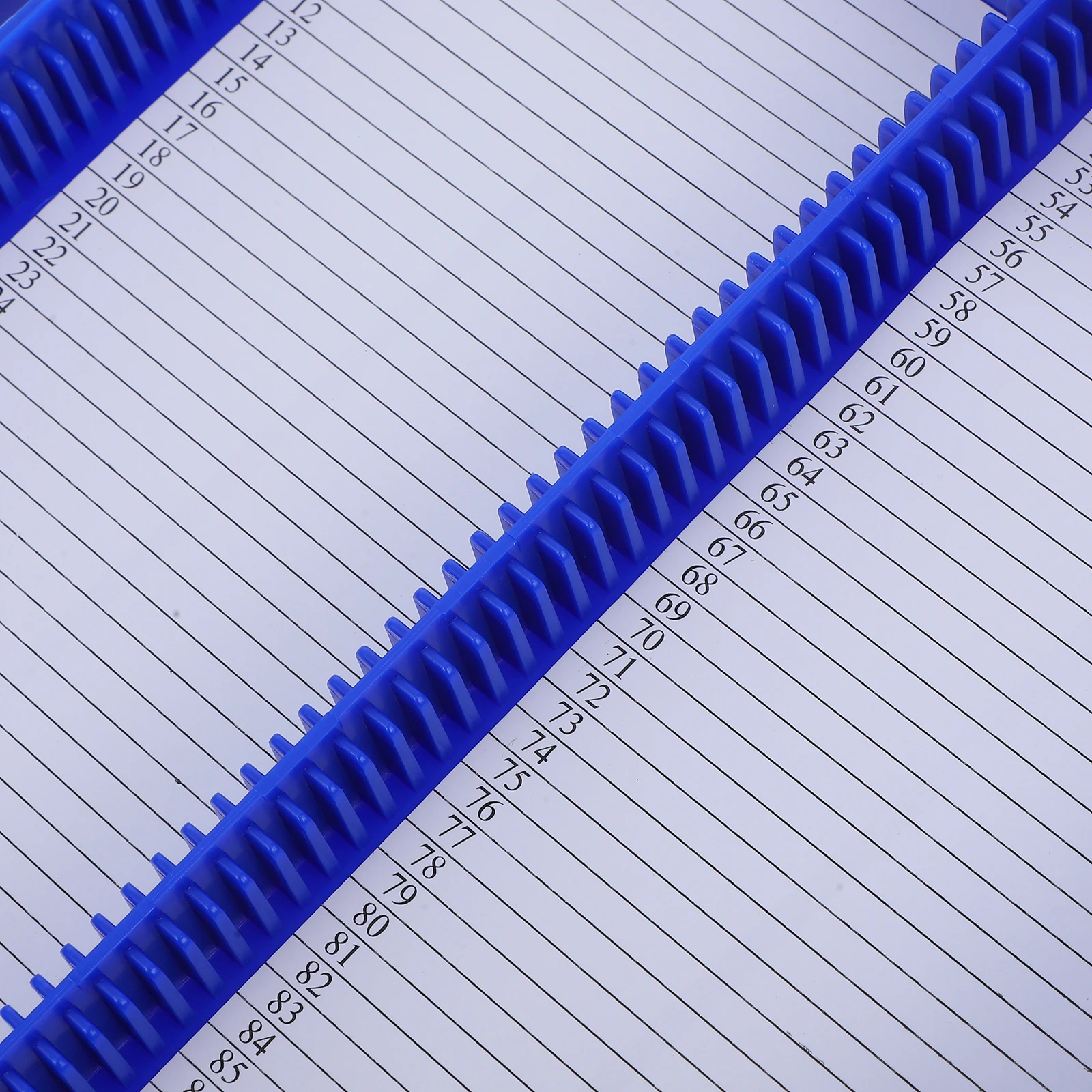 100-Slot Microscope Slide Storage Box Plastic Specimen Organizer Secure Closure Multi-Slot Lab Slide Holder Pathology Glass
100-Slot Microscope Slide Storage Box Plastic Specimen Organizer Secure Closure Multi-Slot Lab Slide Holder Pathology Glass