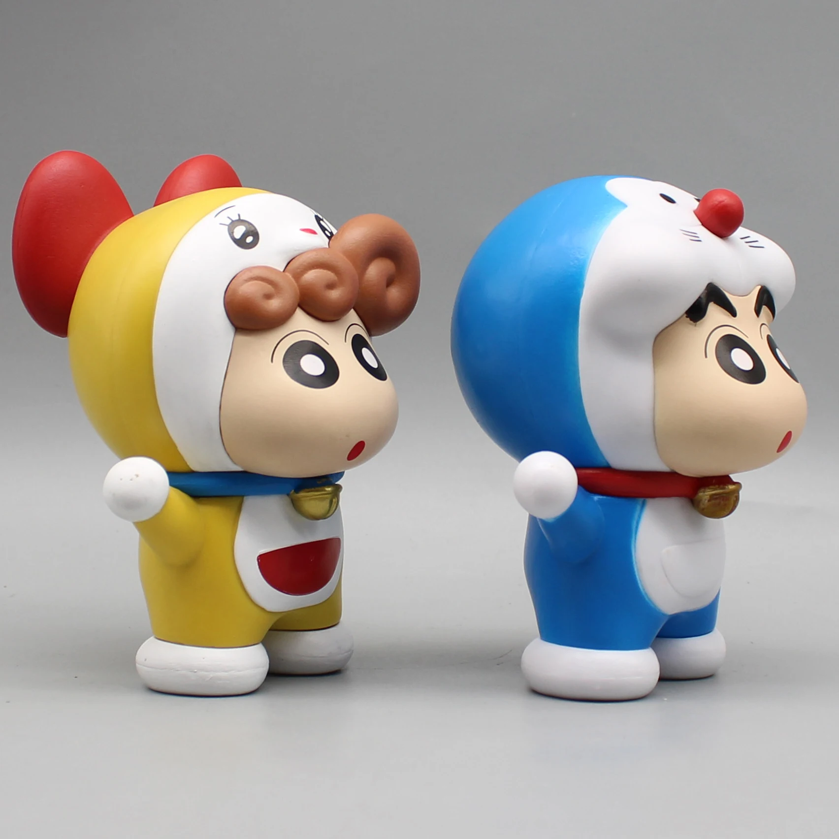 Crayon Shin Chan Cos Doraemon аниме экшн-кукла ПВХ Модель статуя коллекция настольные ювелирные изделия милая искусственная игрушка подарок на день рождения
Crayon Shin Chan Cos Doraemon аниме экшн-кукла ПВХ Модель статуя коллекция настольные ювелирные изделия милая искусственная игрушка подарок на день рождения